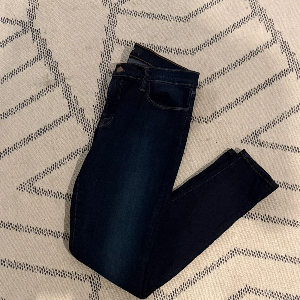 J Brand Dark Wash Women’s Jeans - Classic Slim Fit size 32 - Picture 1 of 9